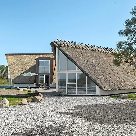 Nice In Tranekaer With House Sea View Semesterbostad *